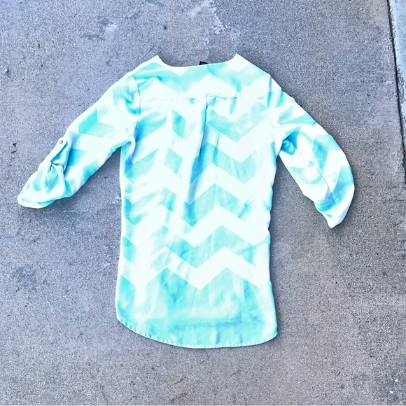 Rue21 Blouse - Picture 2 of 3